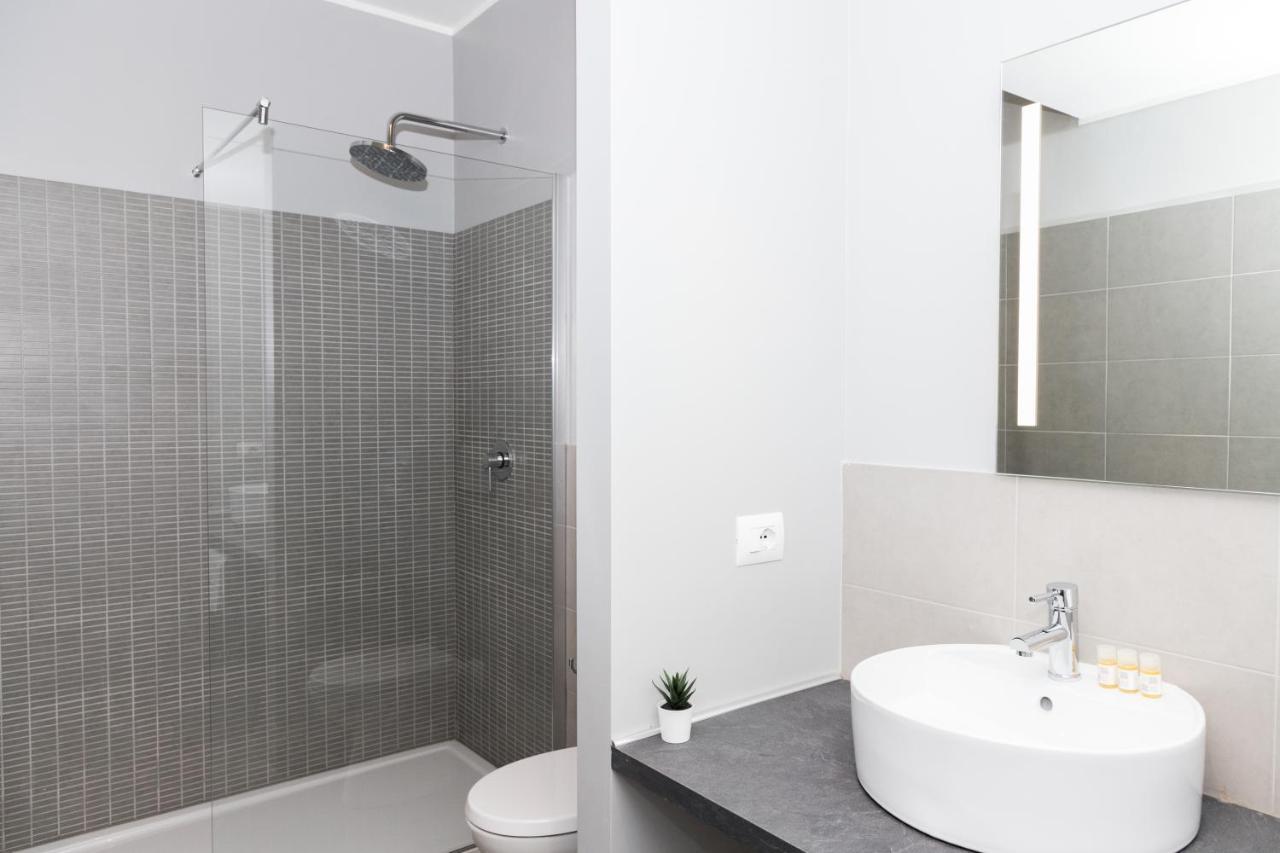 Hemeras Boutique Homes - 2 Luxury Apartments In The City Center Mediolan Zewnętrze zdjęcie